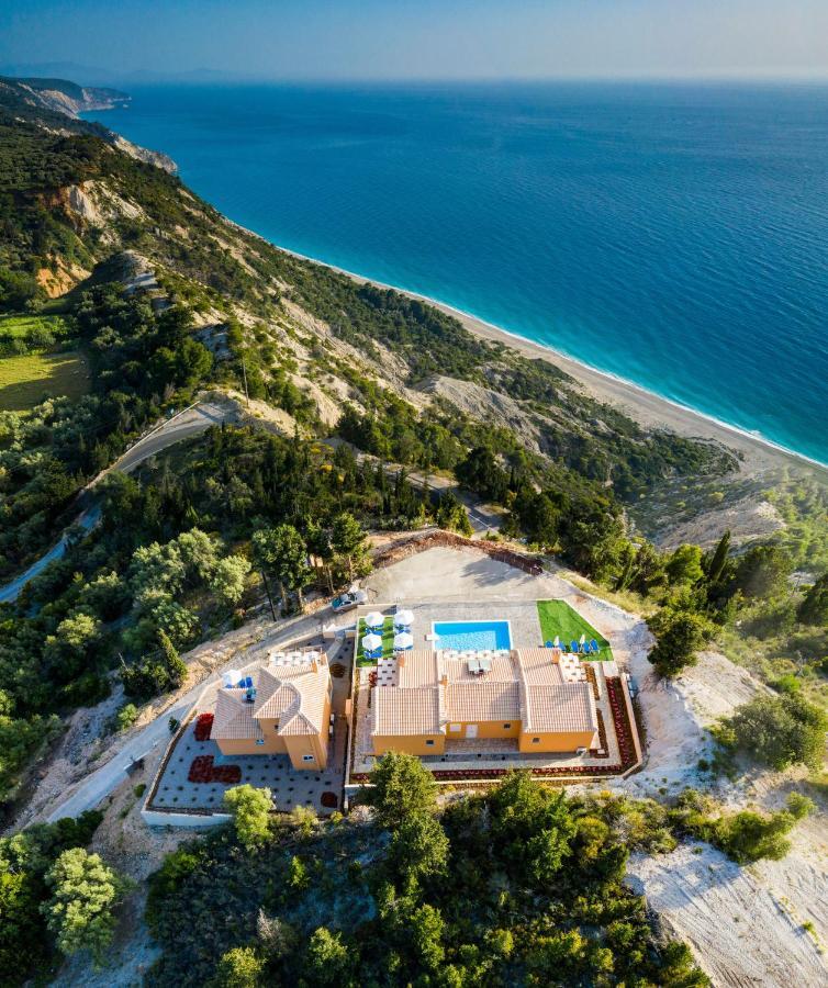 Villa Ble on Blue à Athánion Extérieur photo